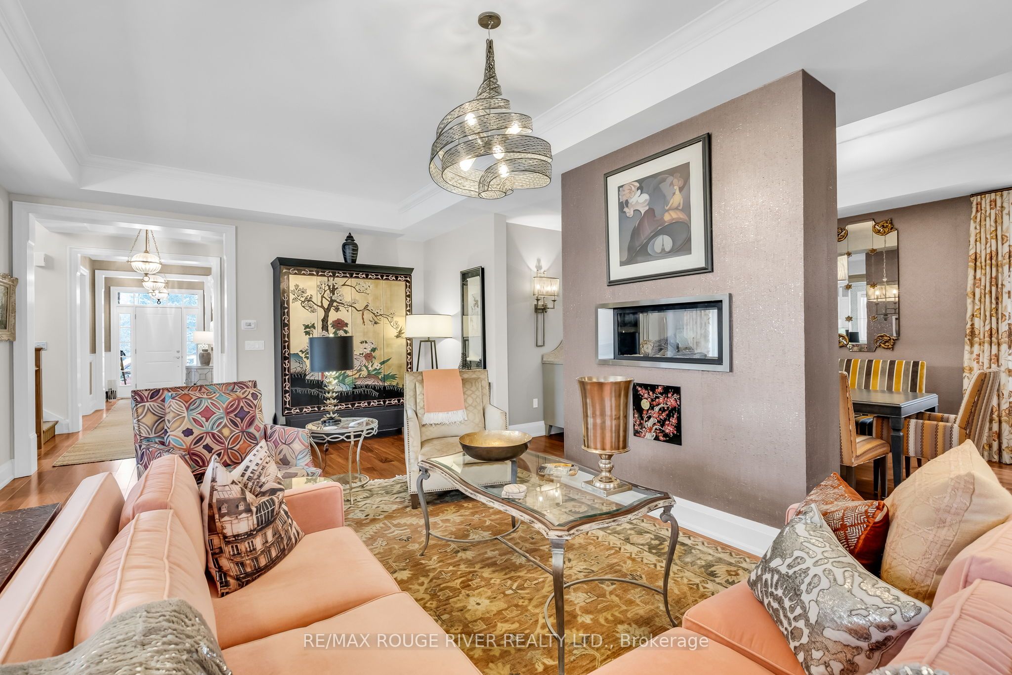 98 Ontario St Street Property Photo 9