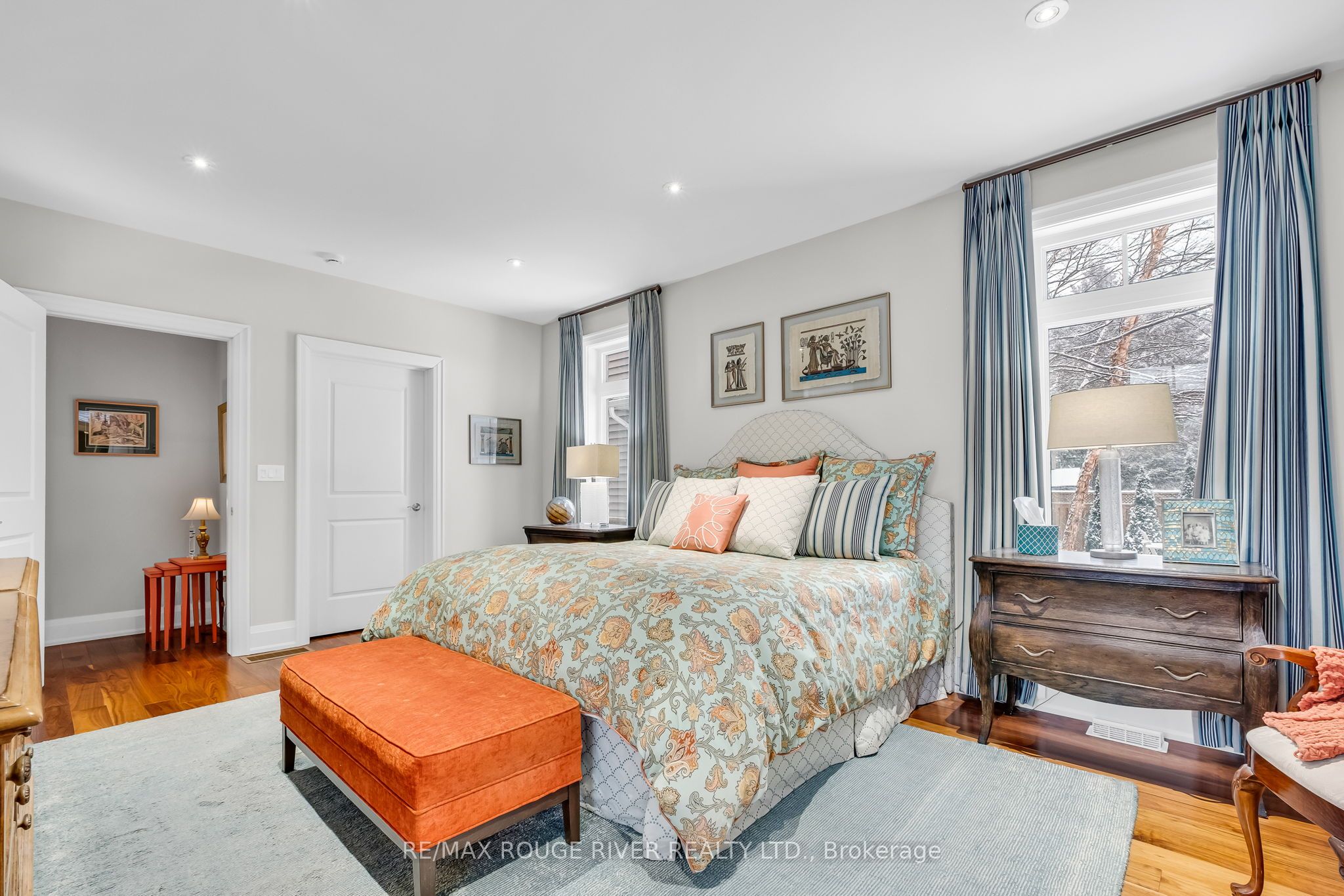 98 Ontario St Street Property Photo 19