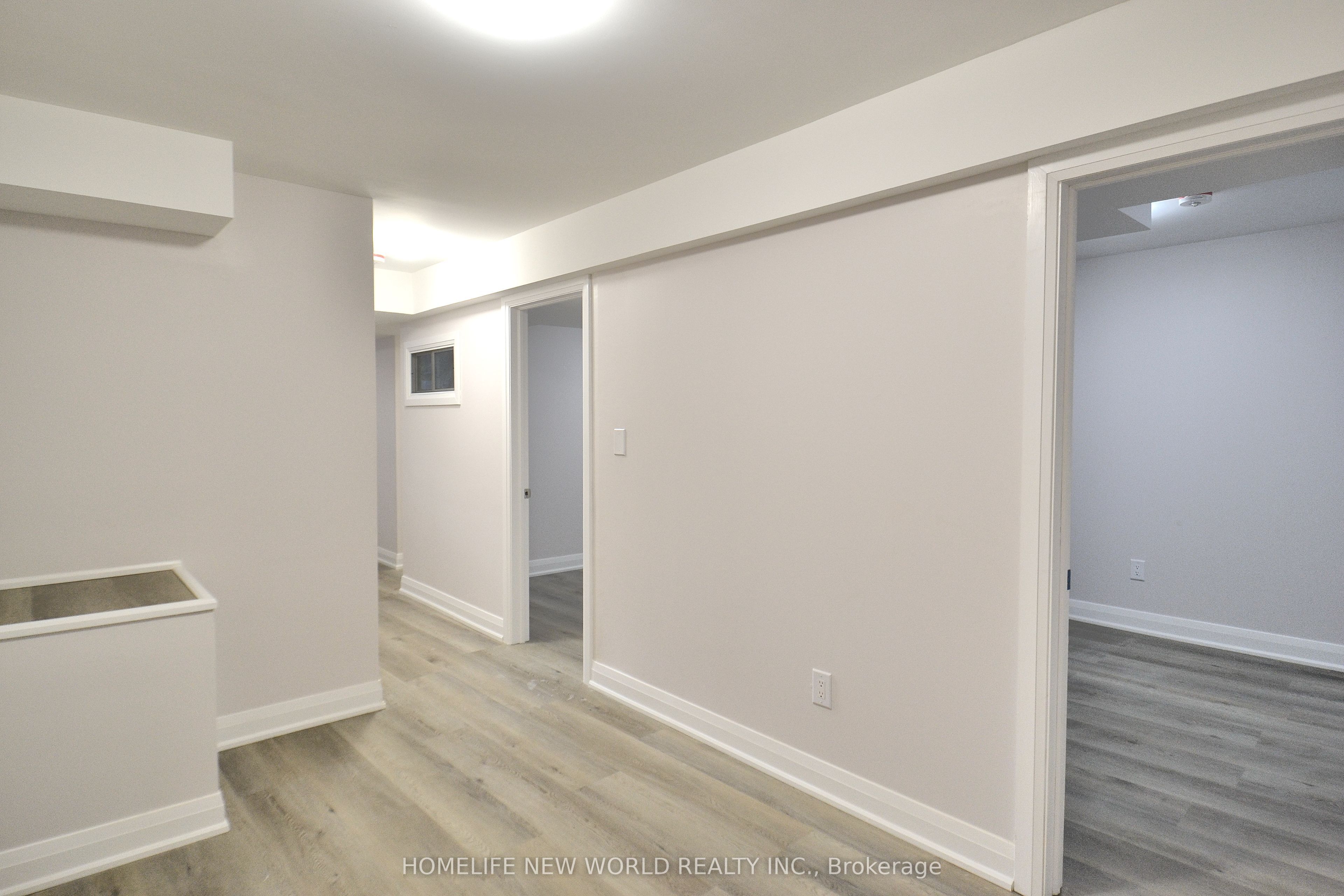 #lower - 27 Nightingale Street Property Photo 3