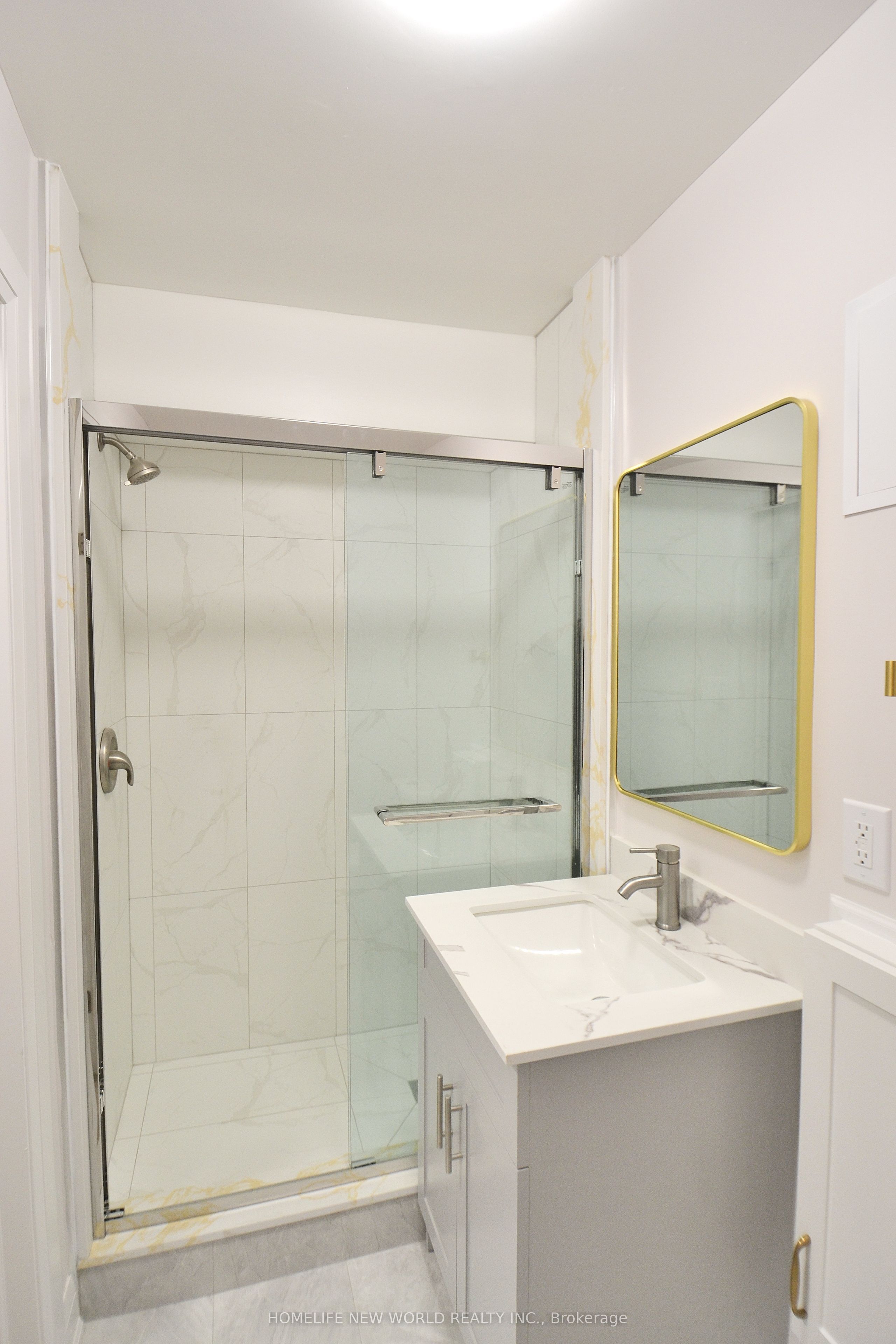 #lower - 27 Nightingale Street Property Photo 15