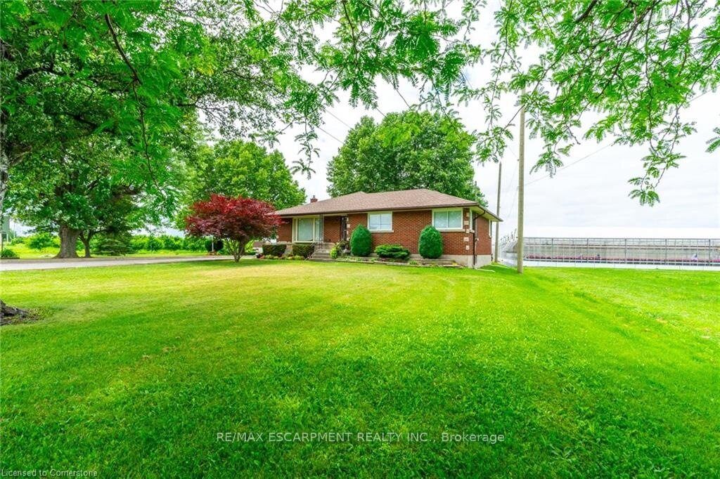 220 Read Road Property Photo 2