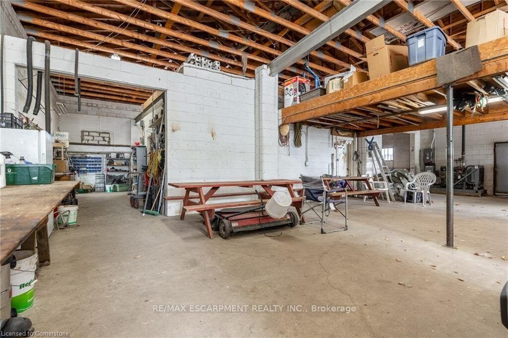 220 Read Road Property Photo 6