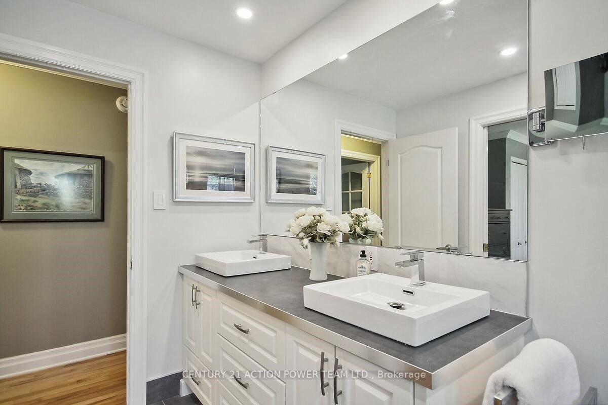 2385 Mcgovern Road Property Photo 12