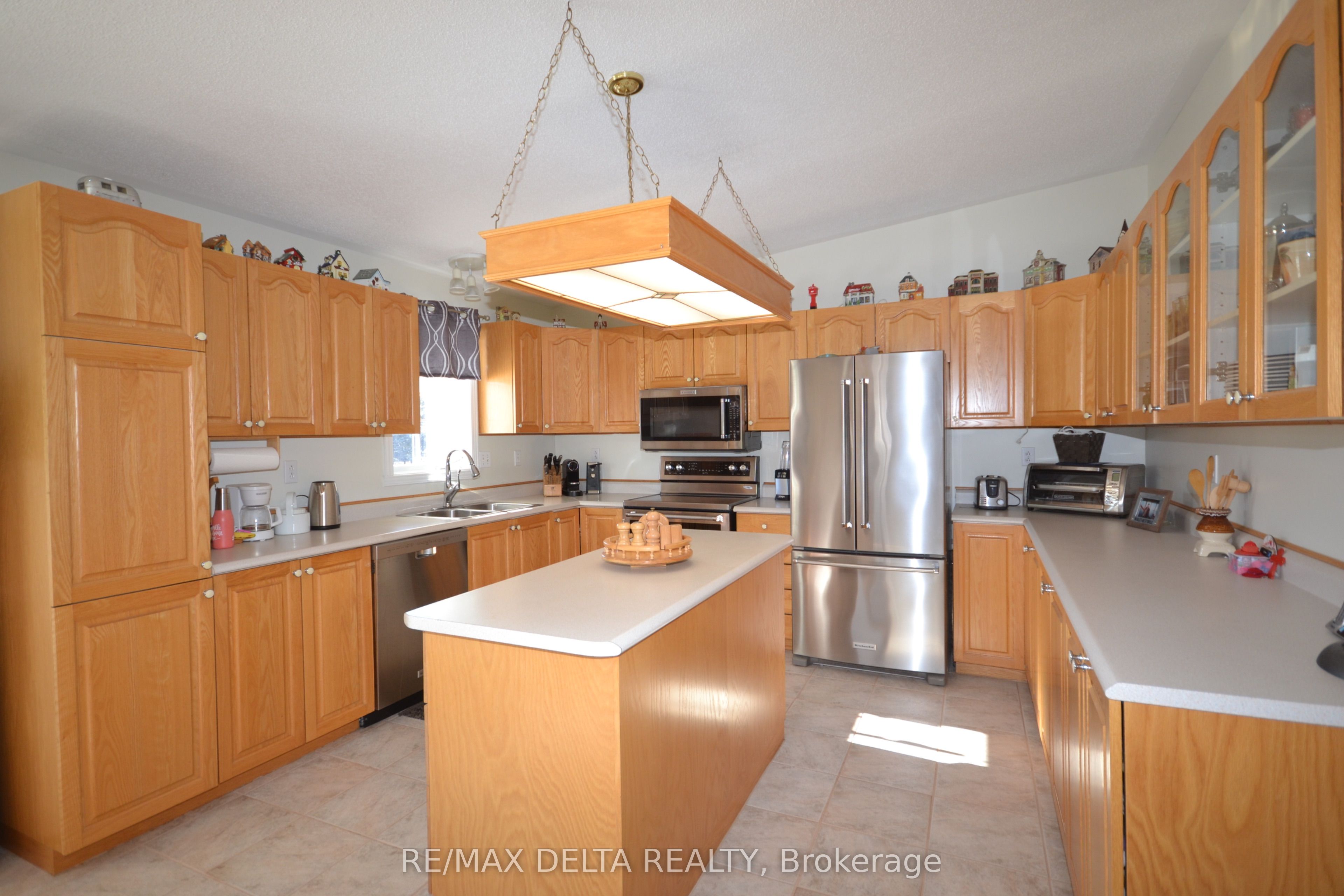 8254 County Road 17 Road Property Photo 9