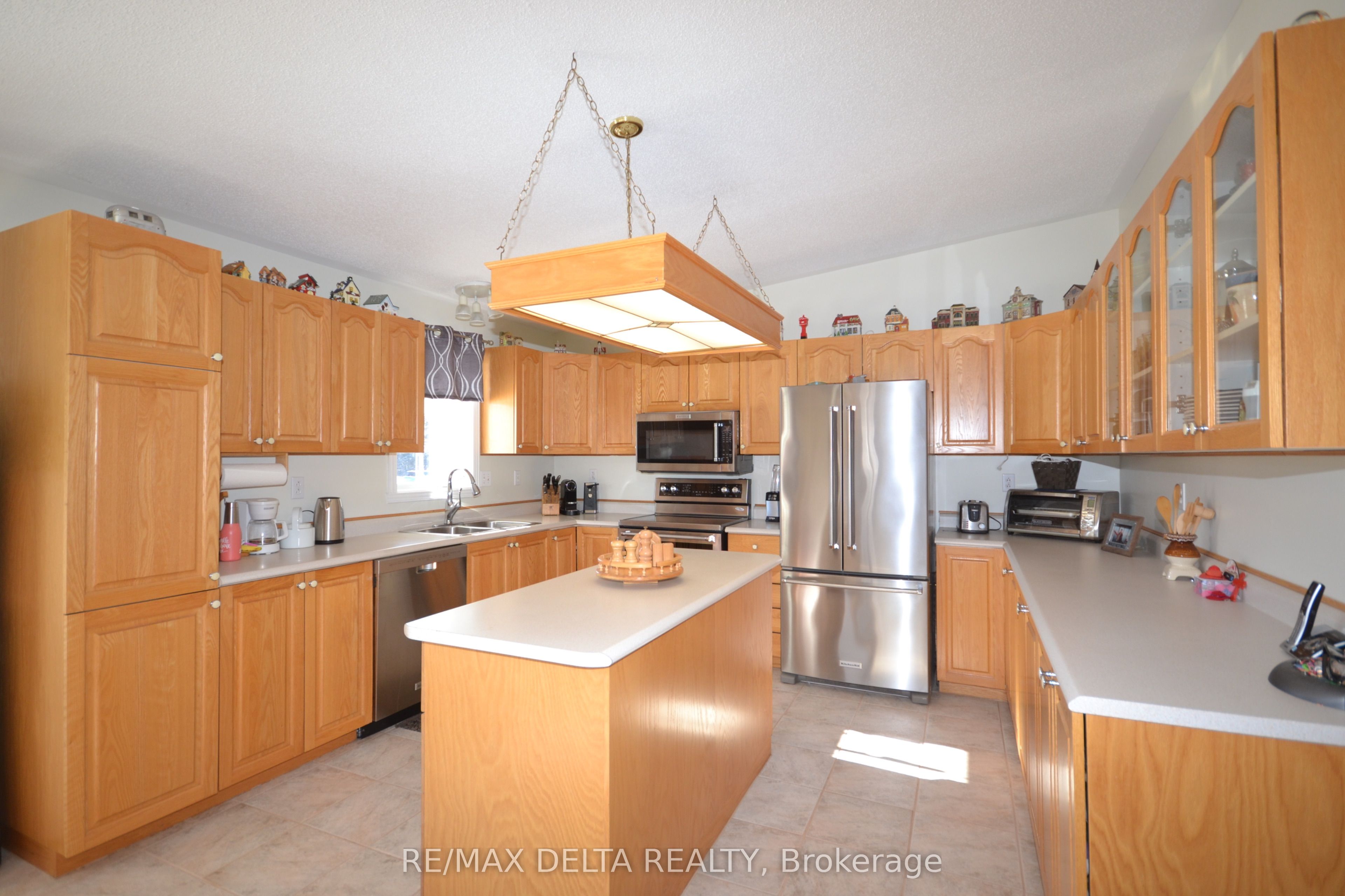 8254 County Road 17 Road Property Photo 10