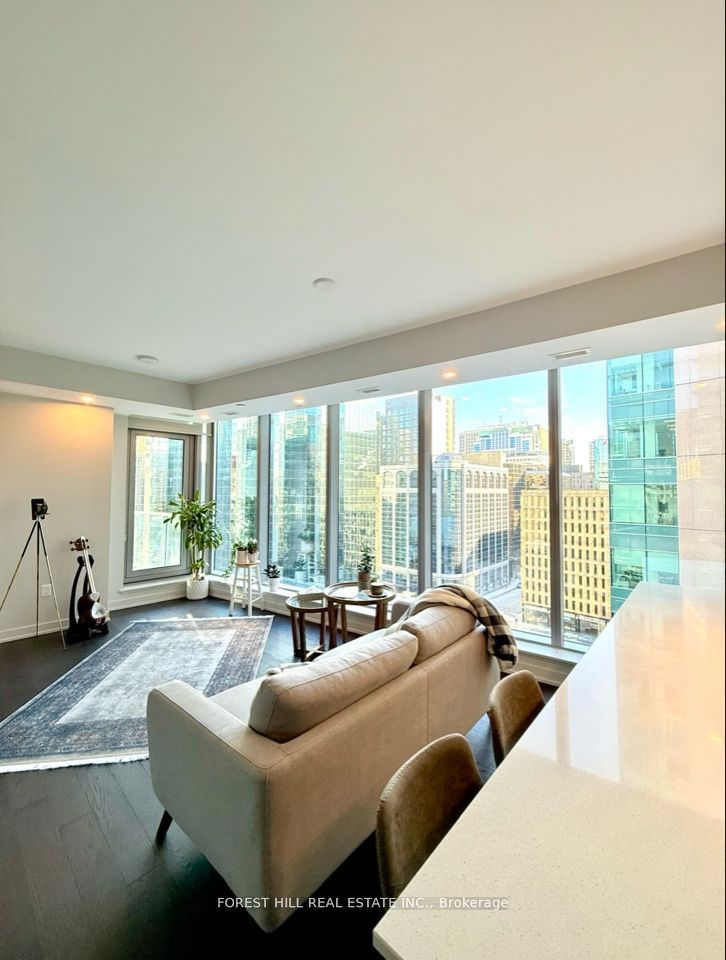 101 Queen St Property Photo