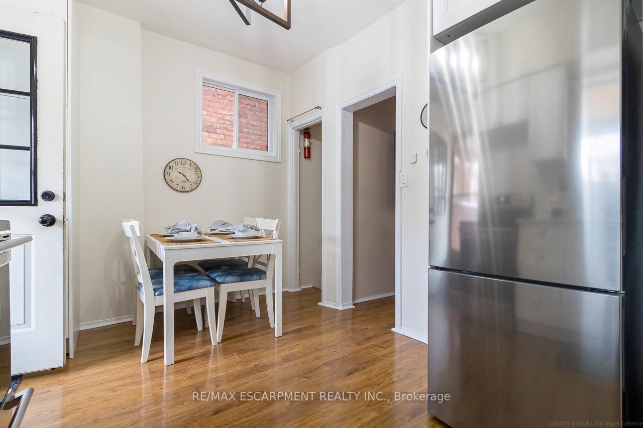 24 Fife Street Property Photo 15