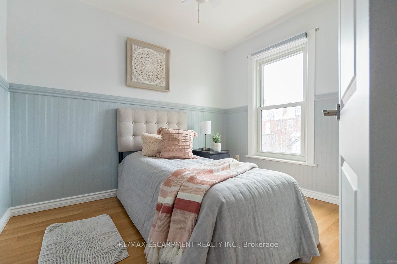 24 Fife Street Property Photo 24