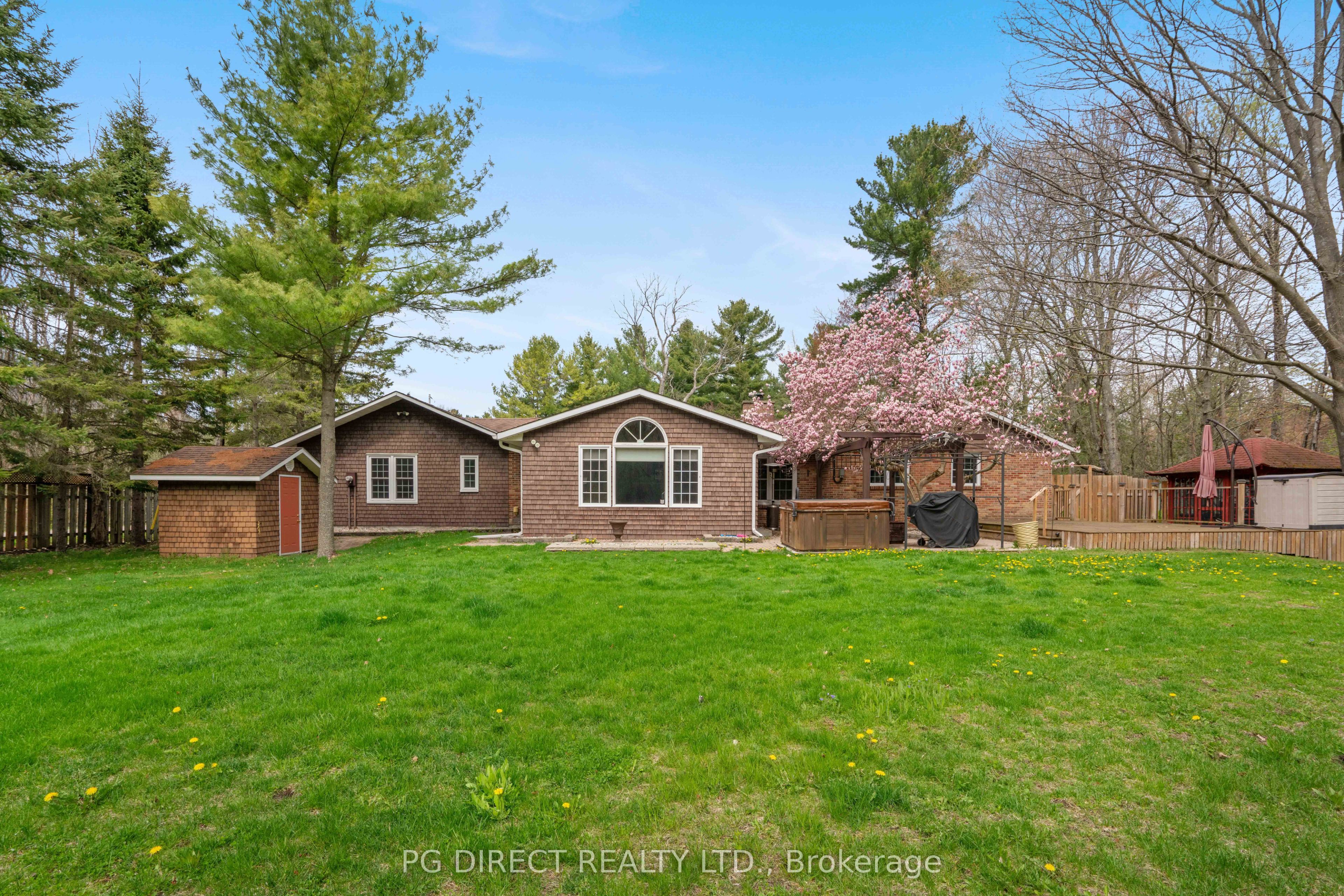 303 Woodridge Road Property Photo 2