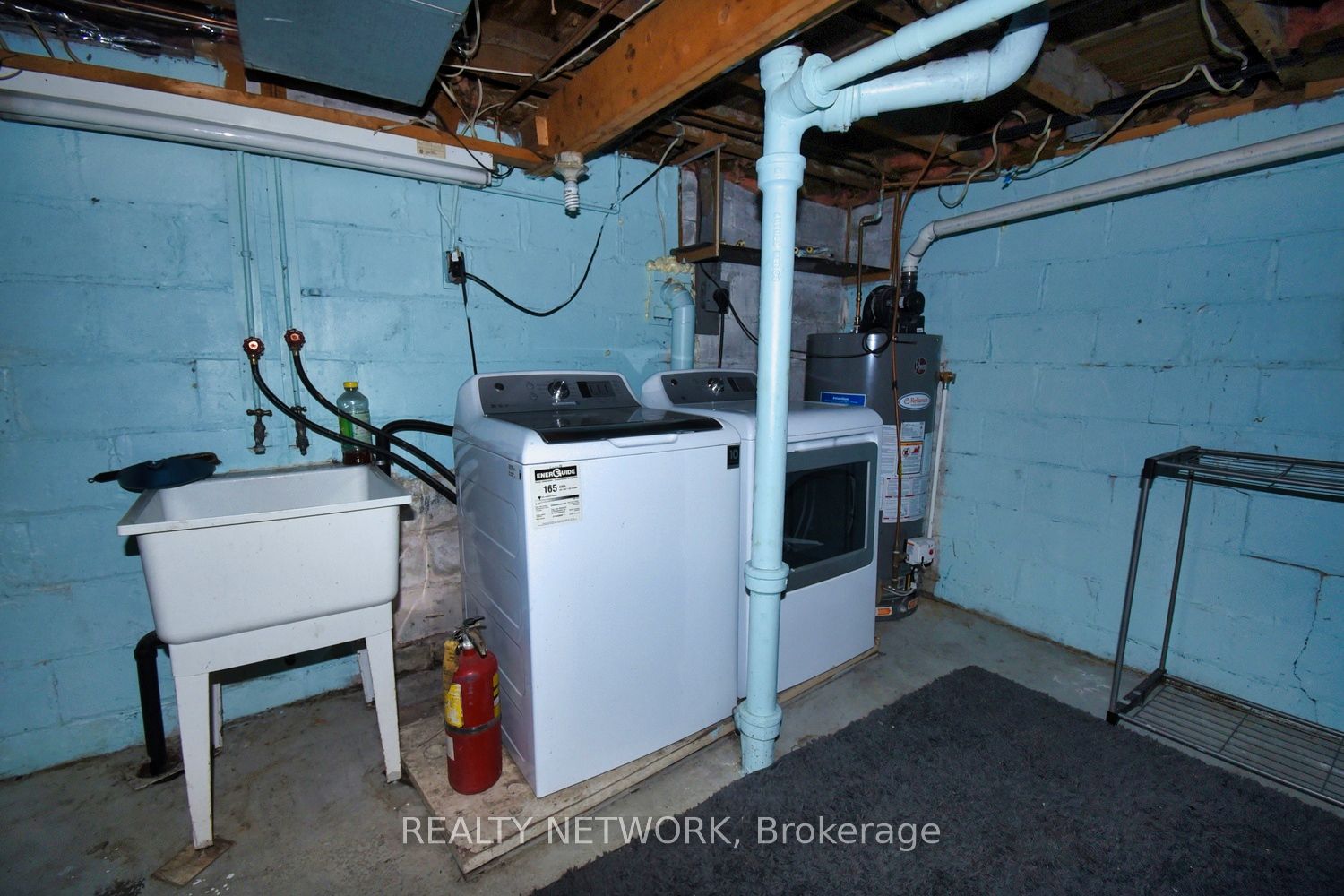 17 Craigroyston Road Property Photo 20