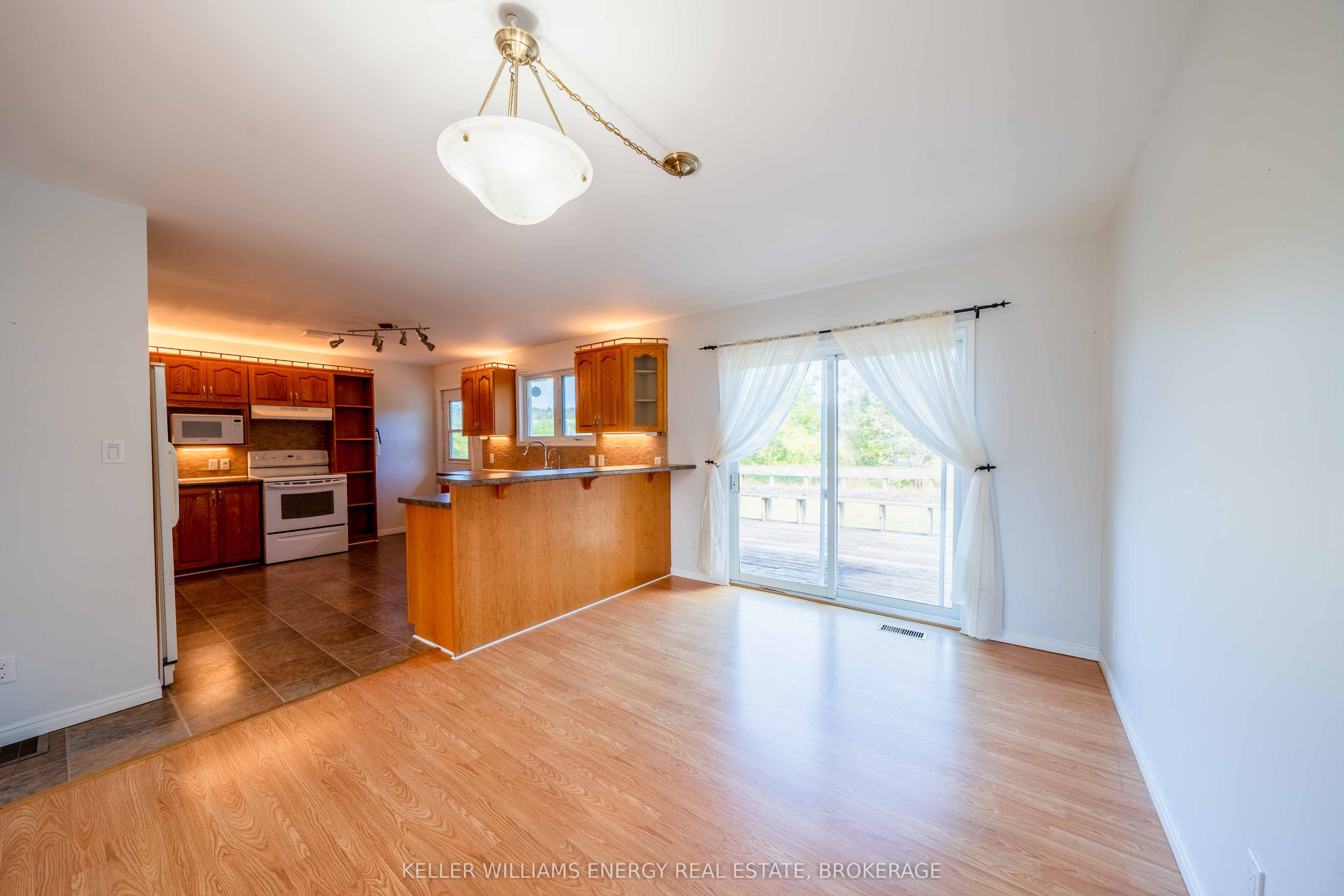 12699 Loyalist Parkway Property Photo 17