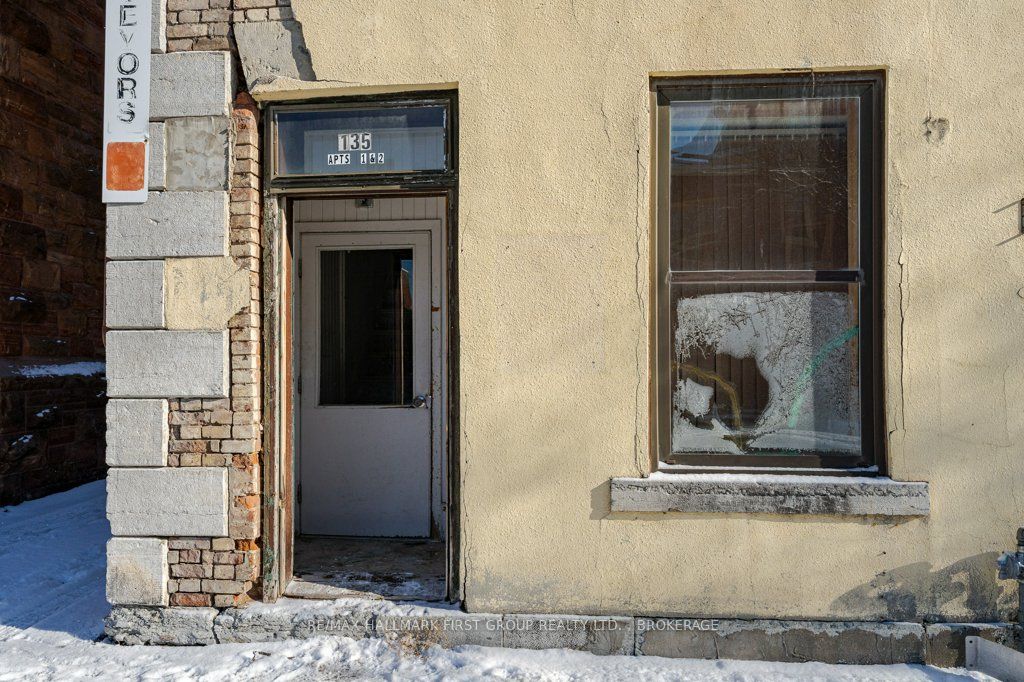 133/135 John Street Property Photo 4