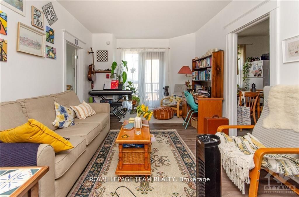 30 Windsor Avenue Property Photo 25