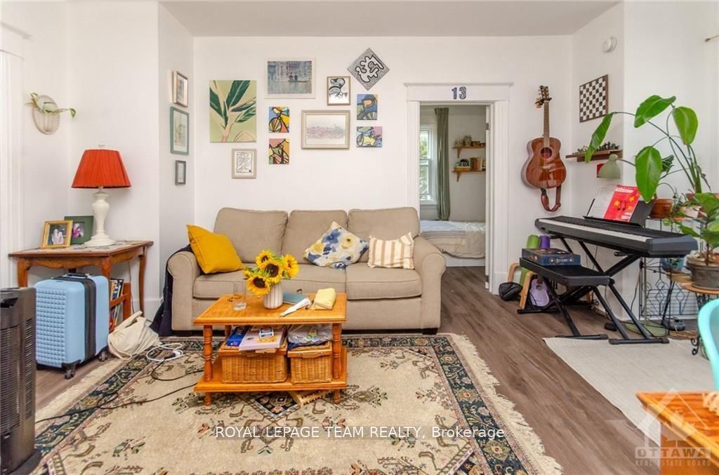 30 Windsor Avenue Property Photo 29