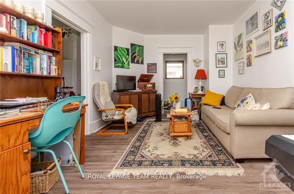 30 Windsor Avenue Property Photo 30