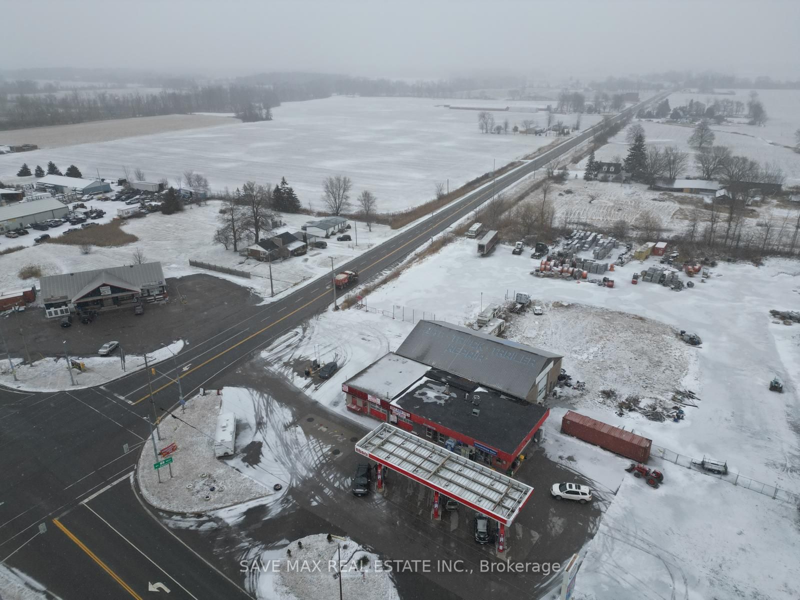 42095 Highway 3 Property Photo 5