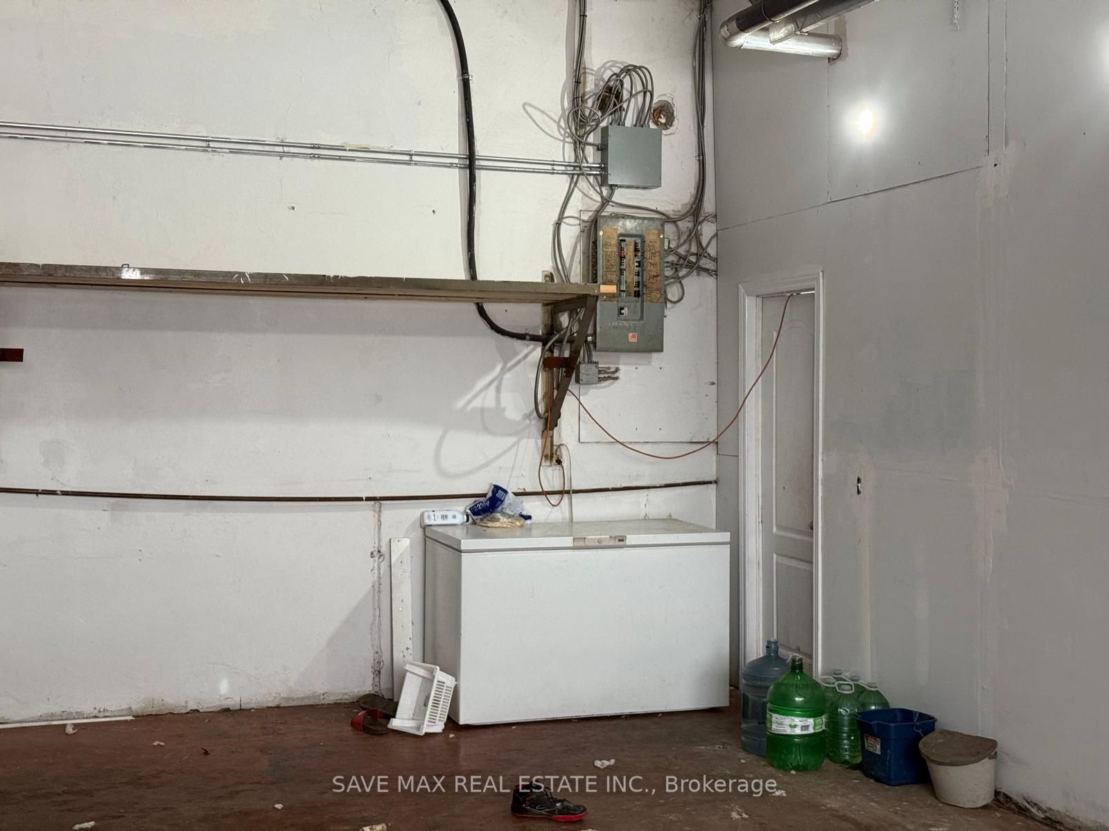 42095 Highway 3 Property Photo 16