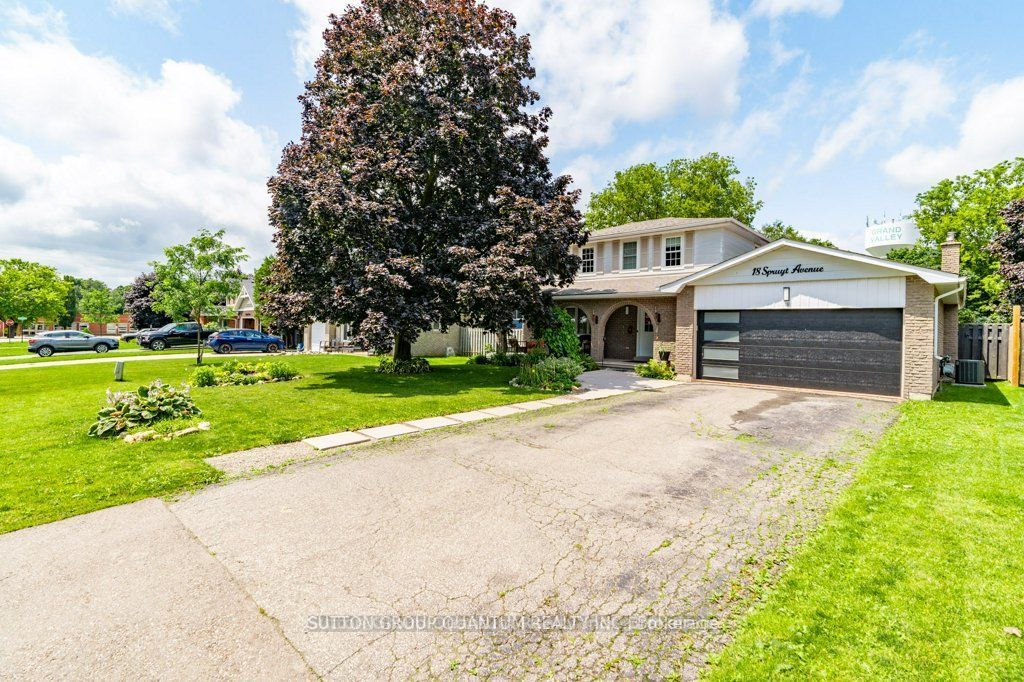 18 Spruyt Ave Property Photo