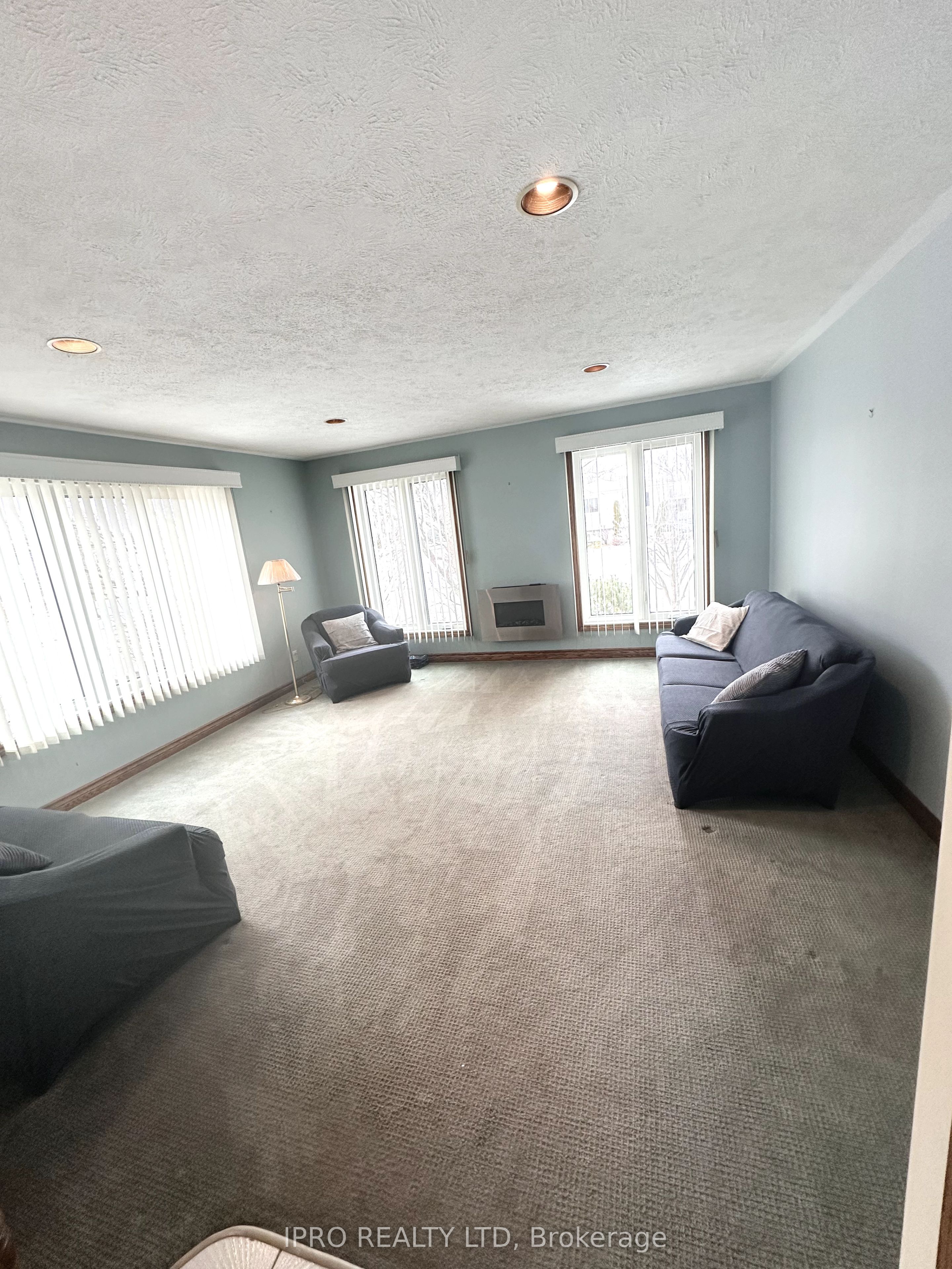 86 Glendale Drive Property Photo 7