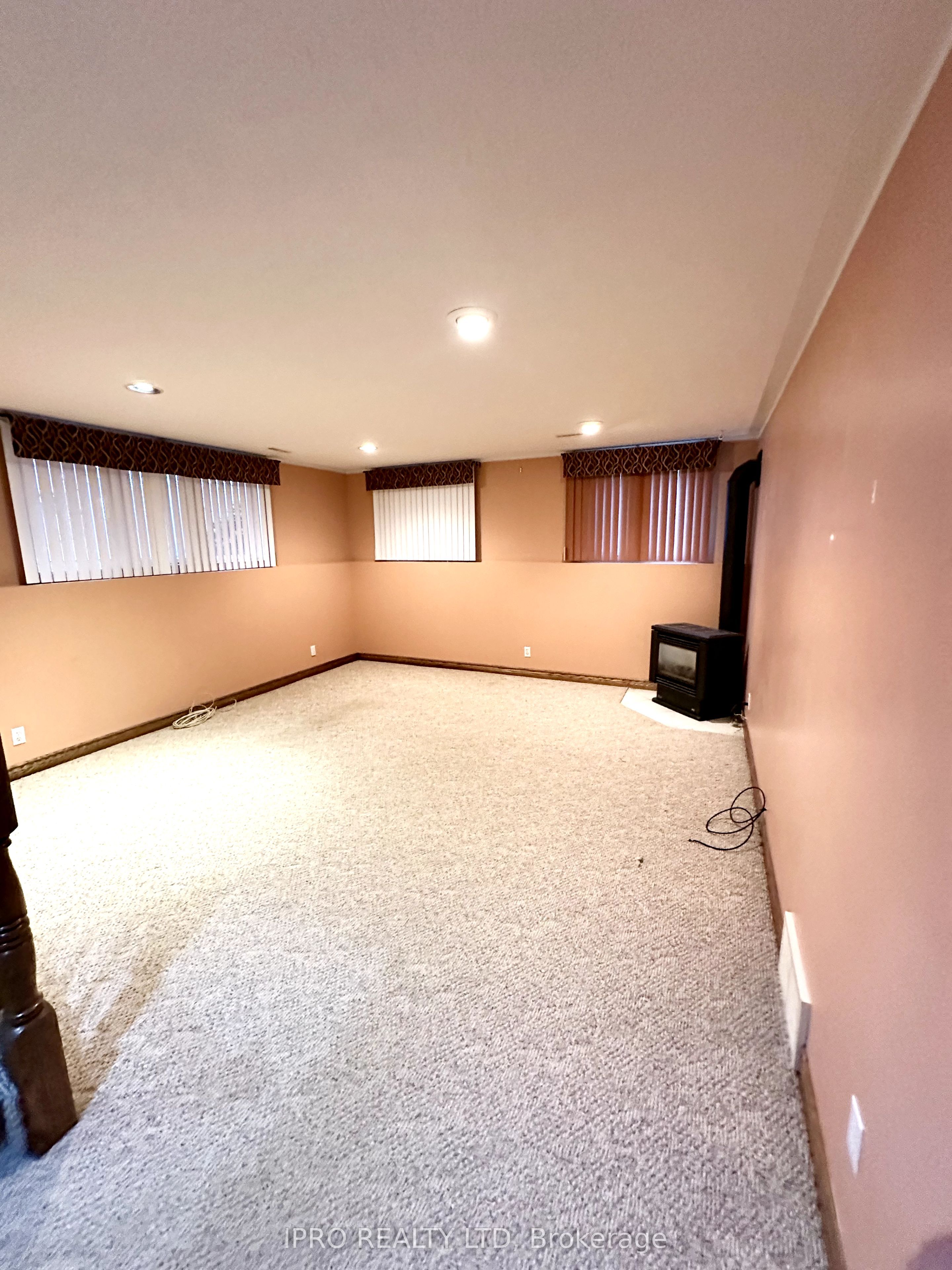 86 Glendale Drive Property Photo 23