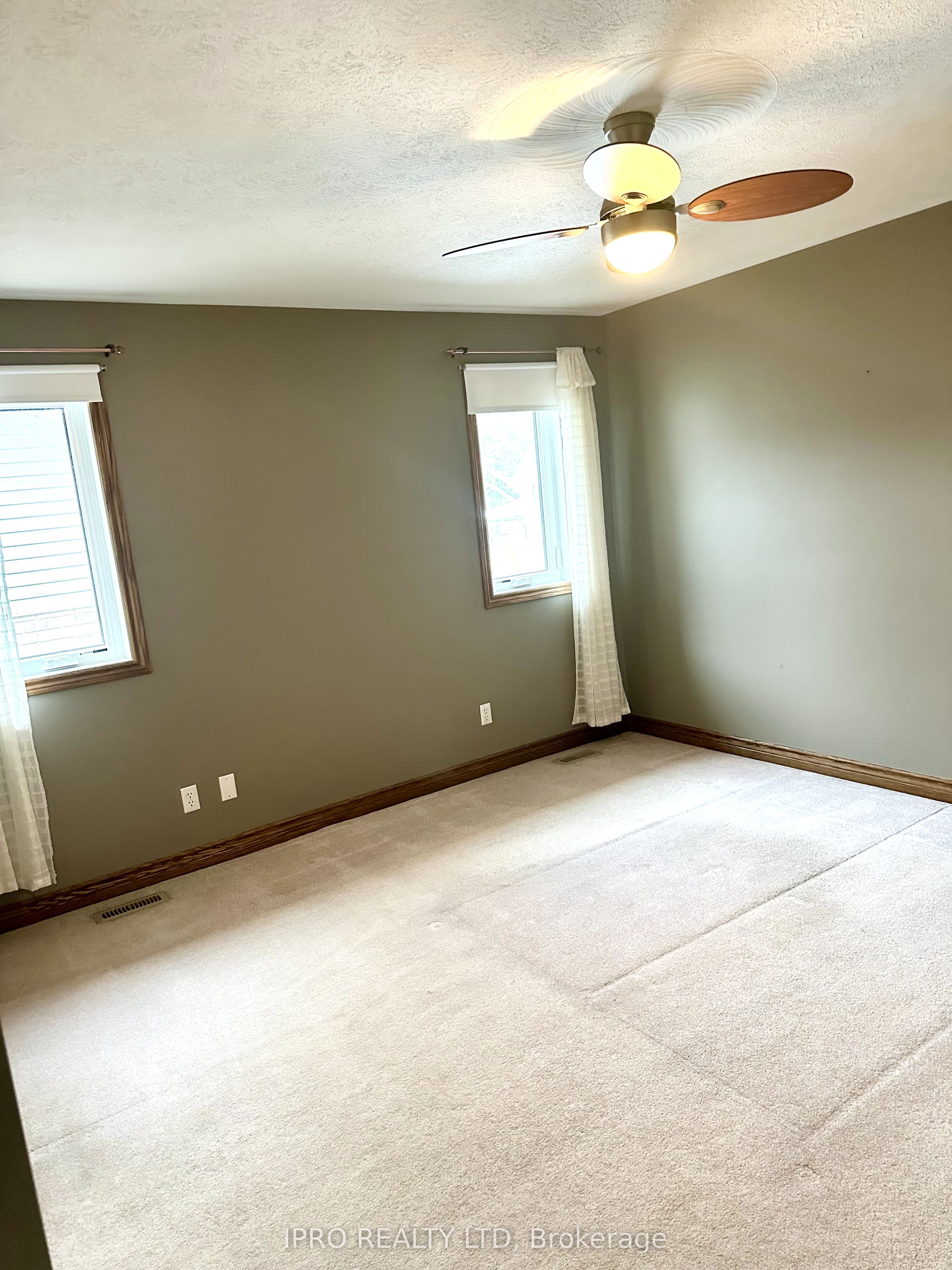 86 Glendale Drive Property Photo 27