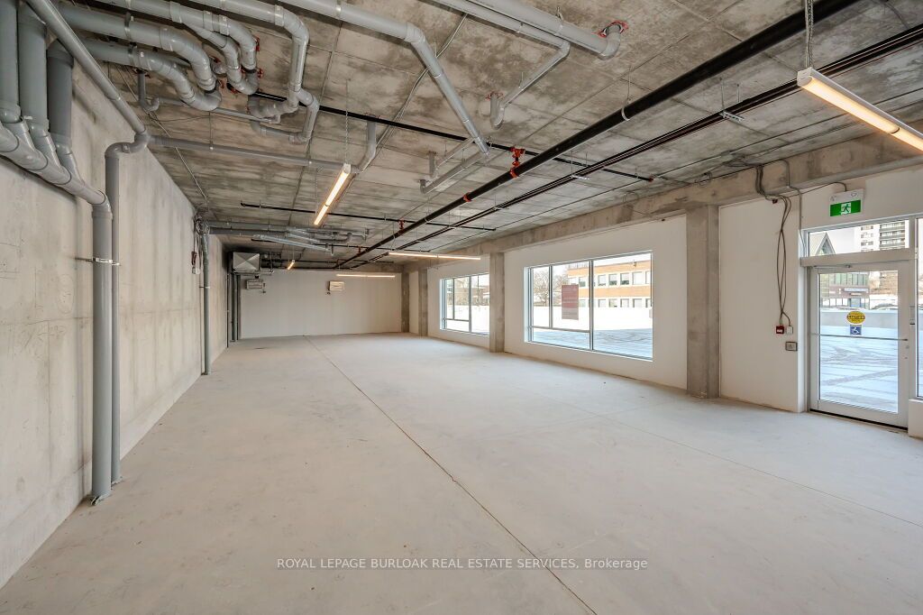 #1 - 301 Westmount Road Property Photo 9
