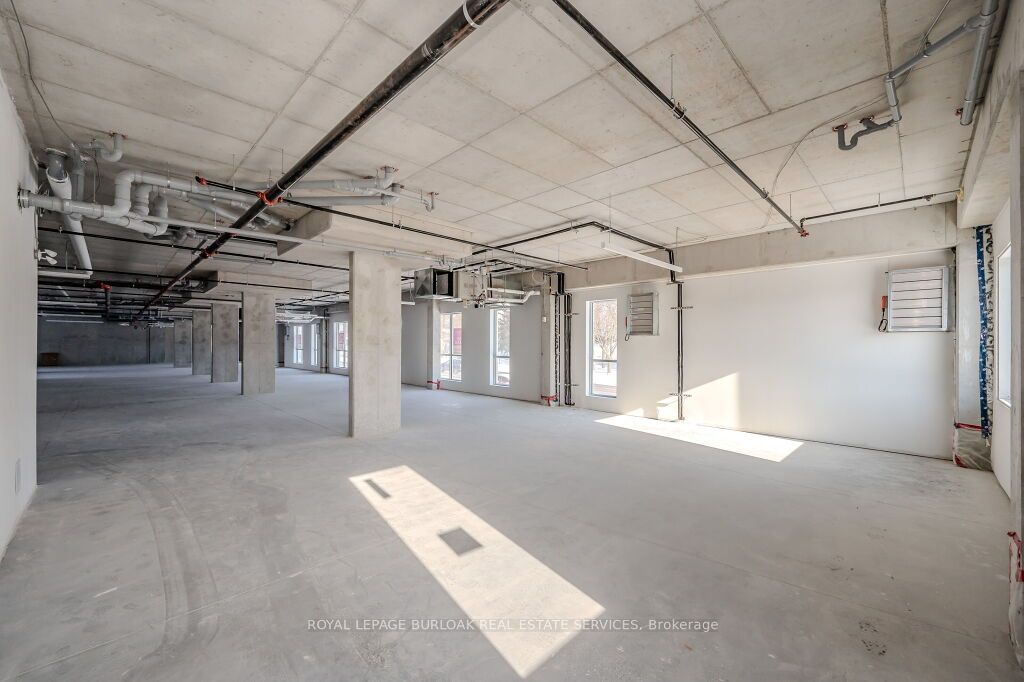 #2 - 301 Westmount Road Property Photo 10
