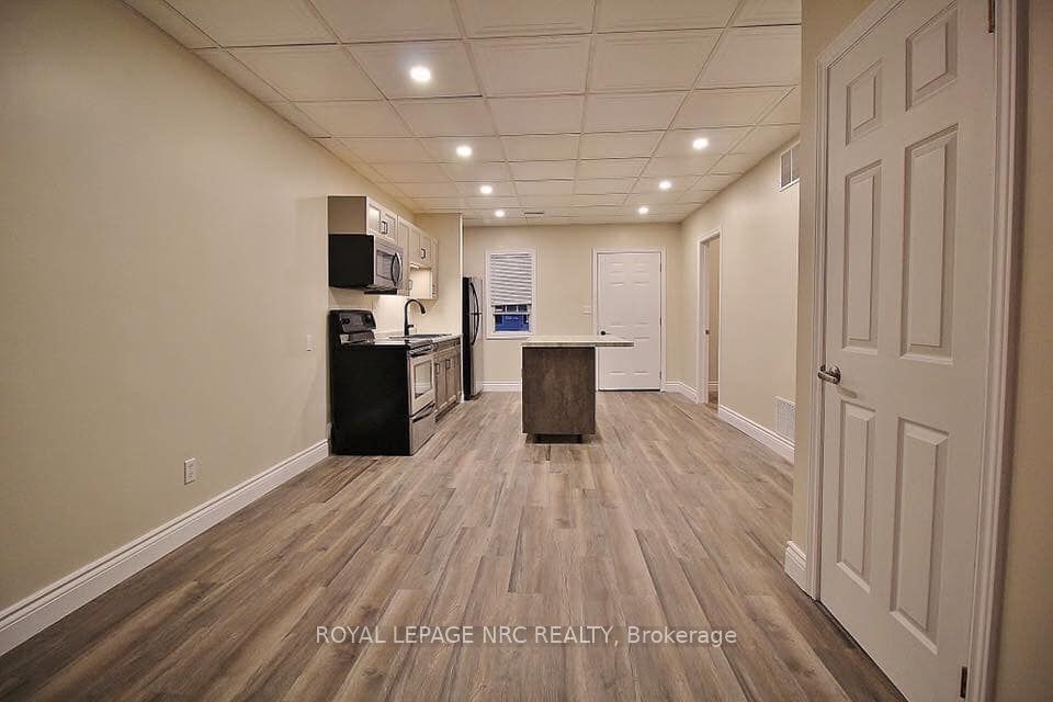608 King Street Property Photo 5