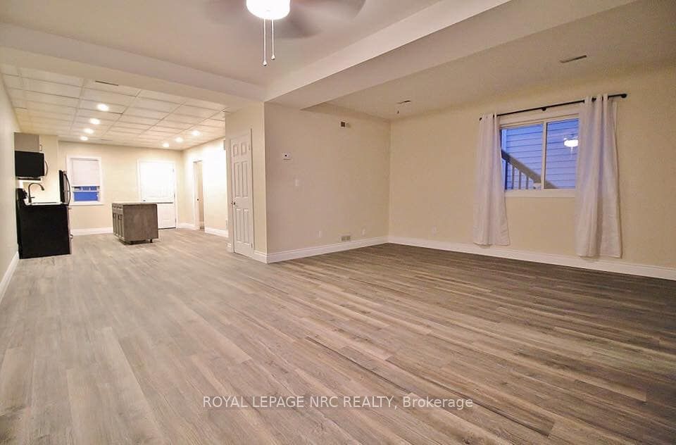 608 King Street Property Photo 8