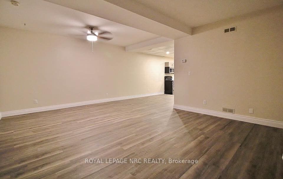608 King Street Property Photo 9