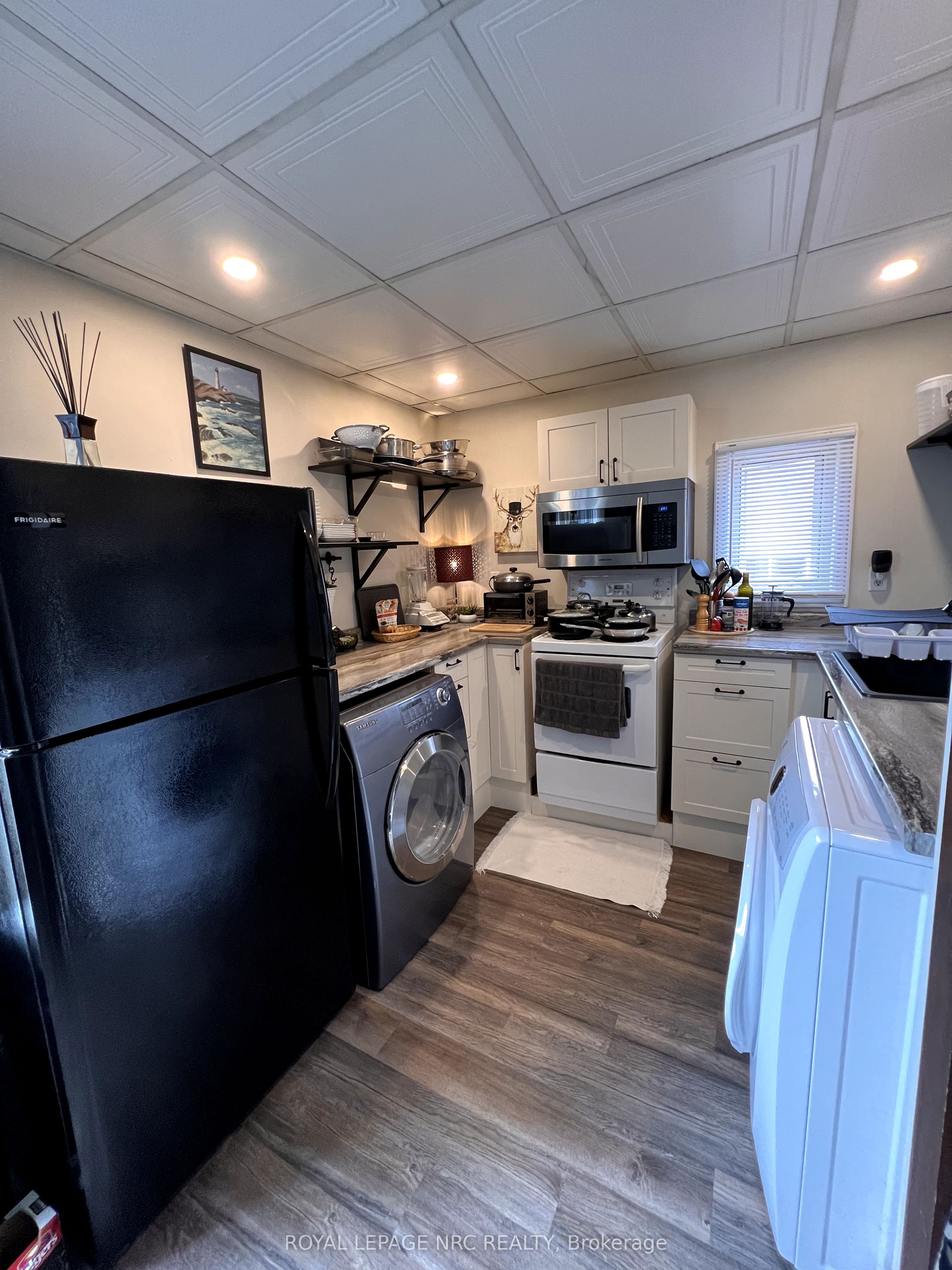 608 King Street Property Photo 17