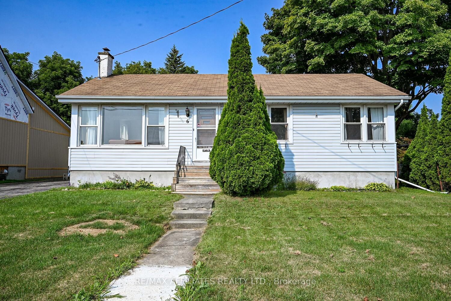6 Catherine Street Property Photo 1