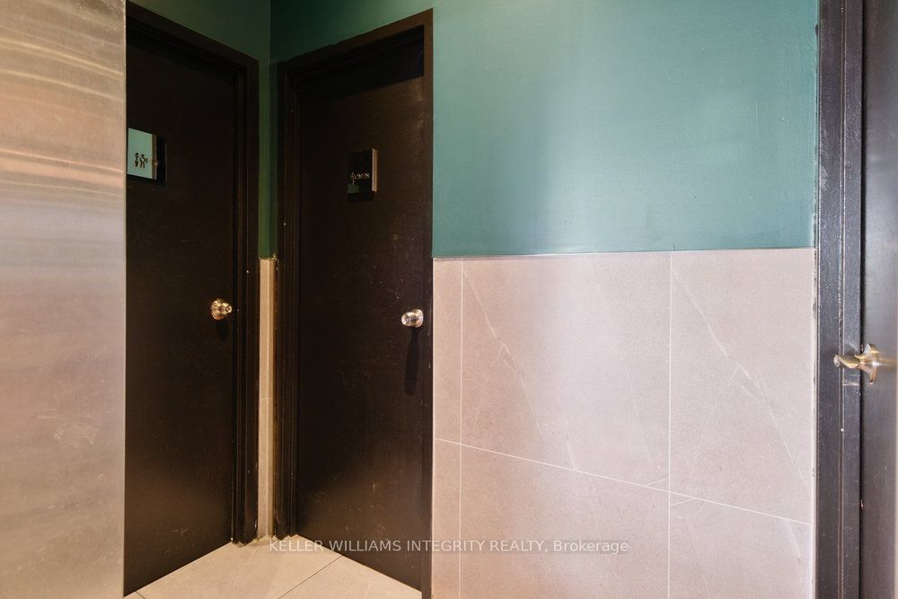 180 Rideau St Property Photo 23