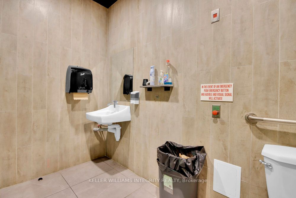 129 Riocan Ave Property Photo 23