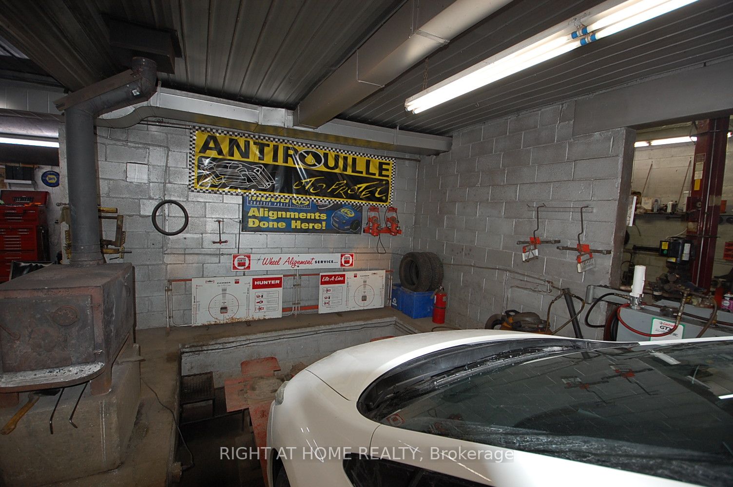 312 Ramage Road Property Photo 6