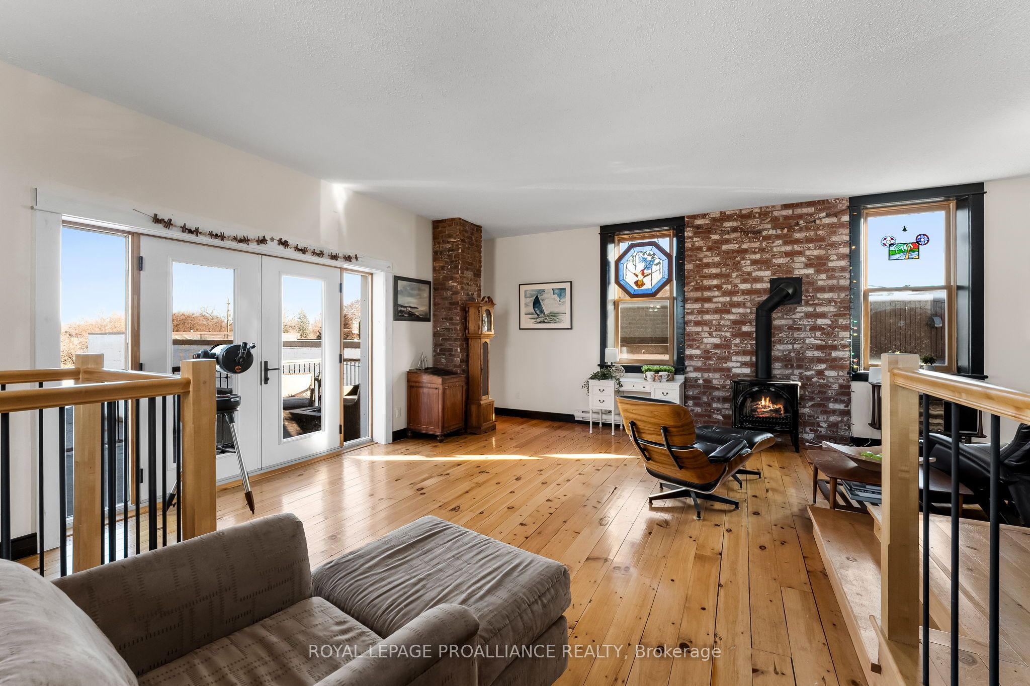 345 Victoria St N Property Photo 26