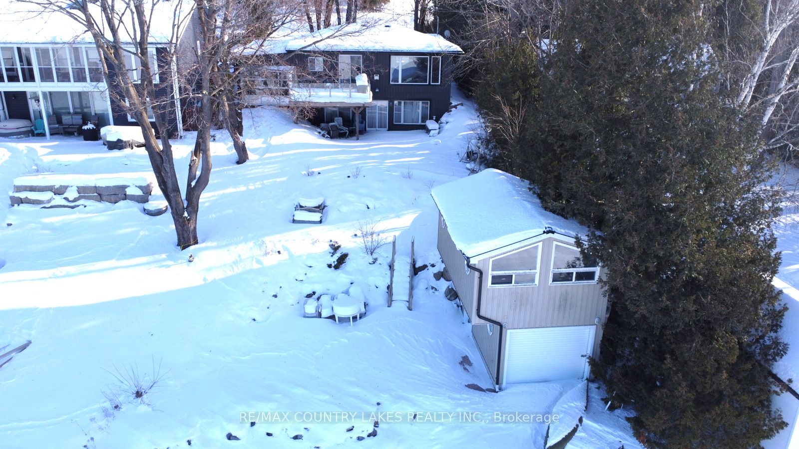 55 N Taylor Rd Property Photo
