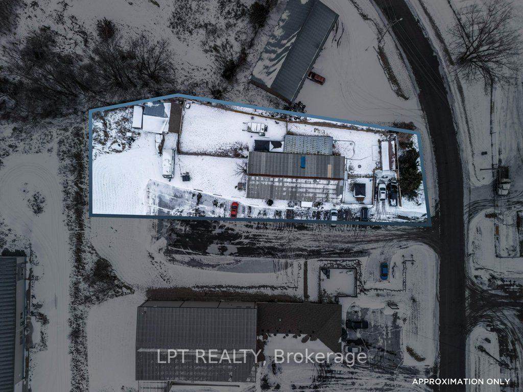 25 Dairy Avenue Property Photo 3