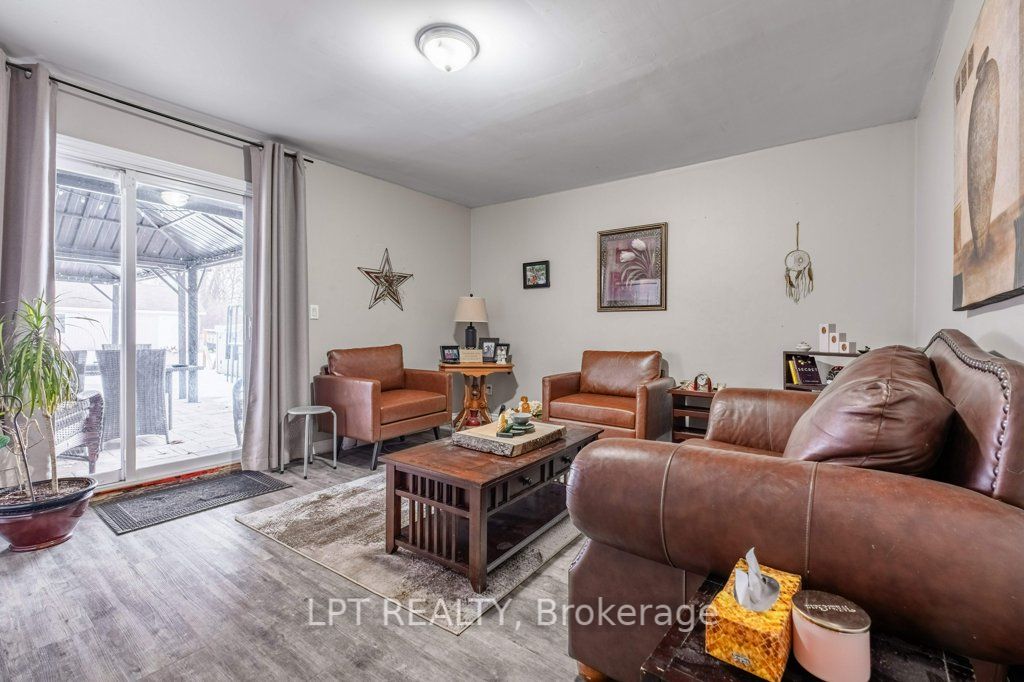25 Dairy Avenue Property Photo 27