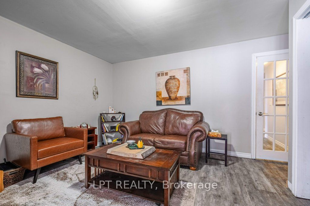 25 Dairy Avenue Property Photo 28