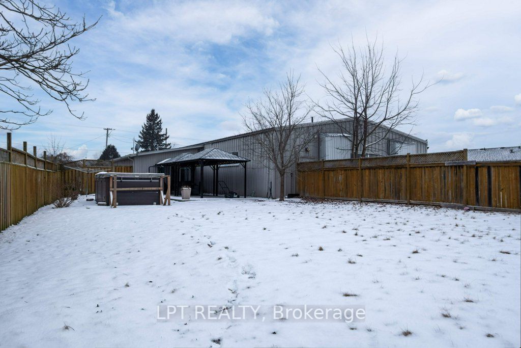 25 Dairy Avenue Property Photo 35