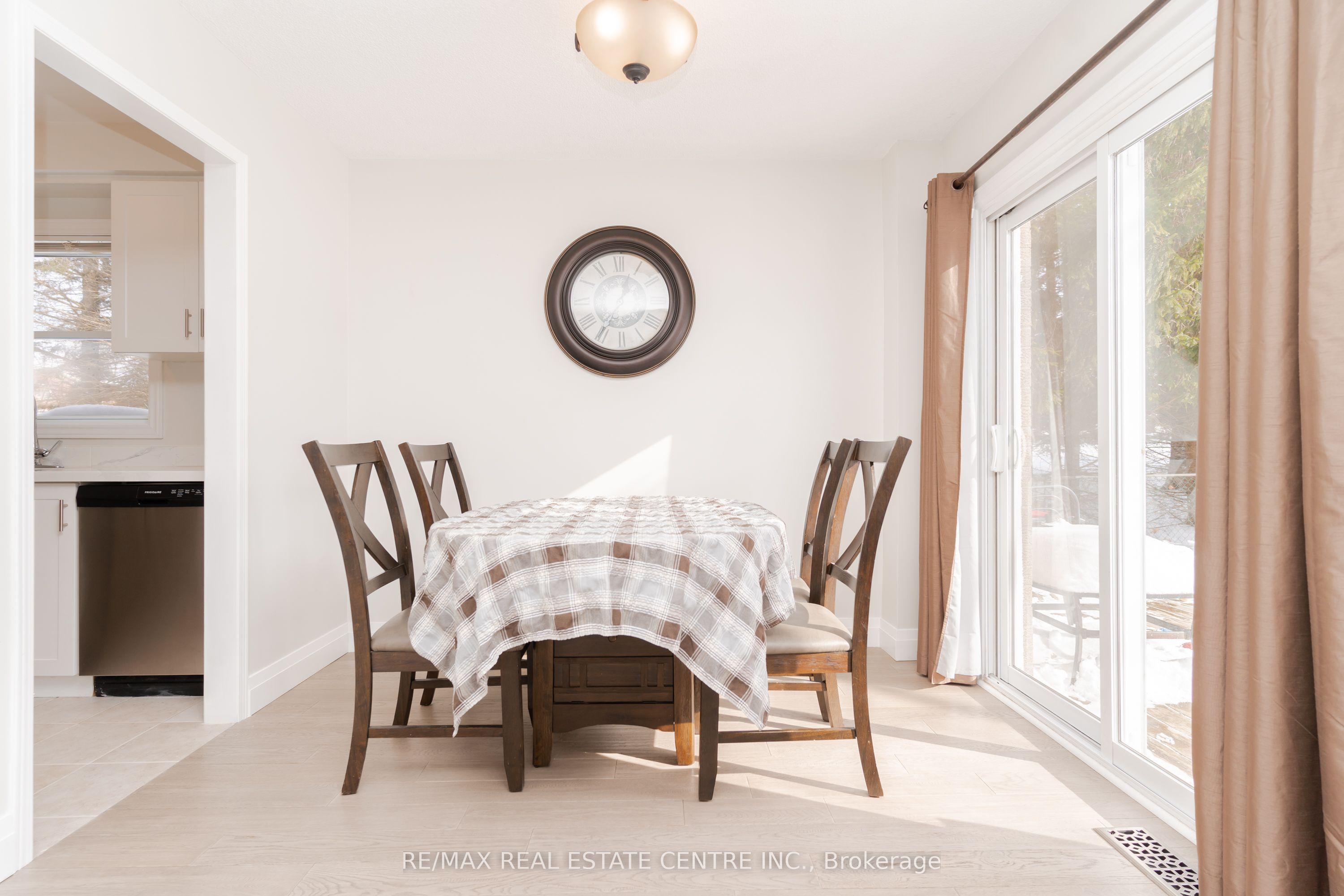 14 Russell Hill Road Property Photo 10