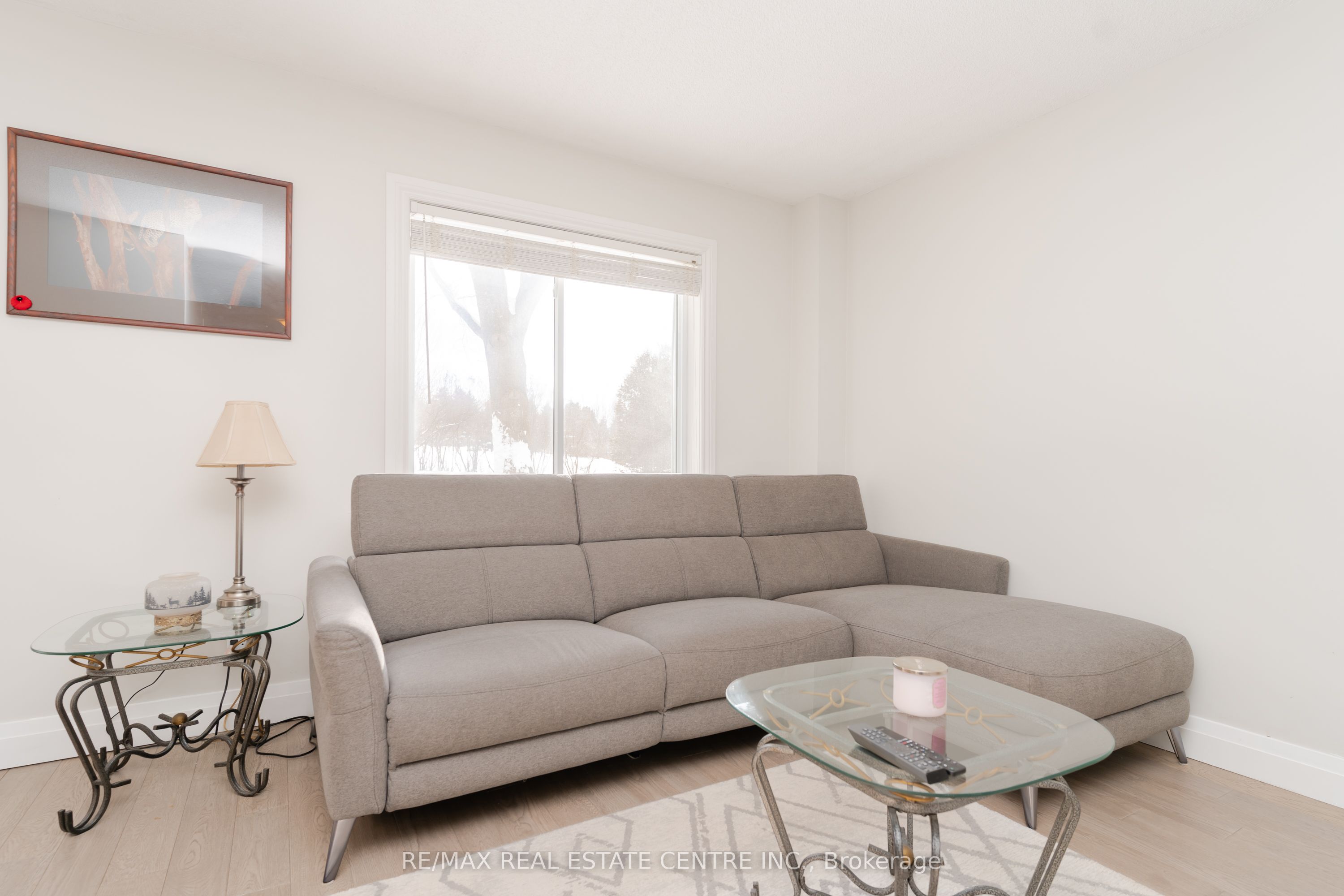 14 Russell Hill Road Property Photo 16