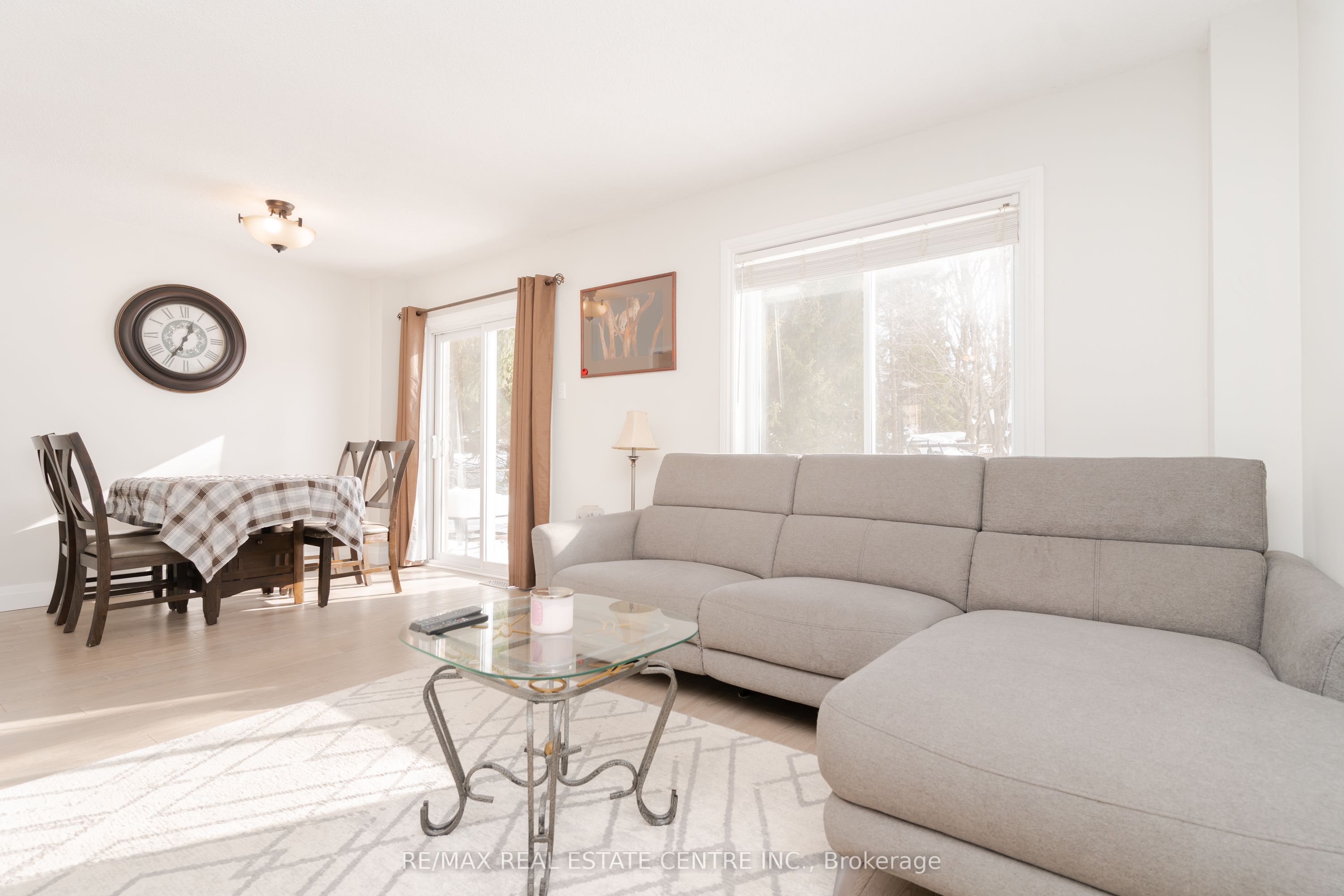 14 Russell Hill Road Property Photo 17