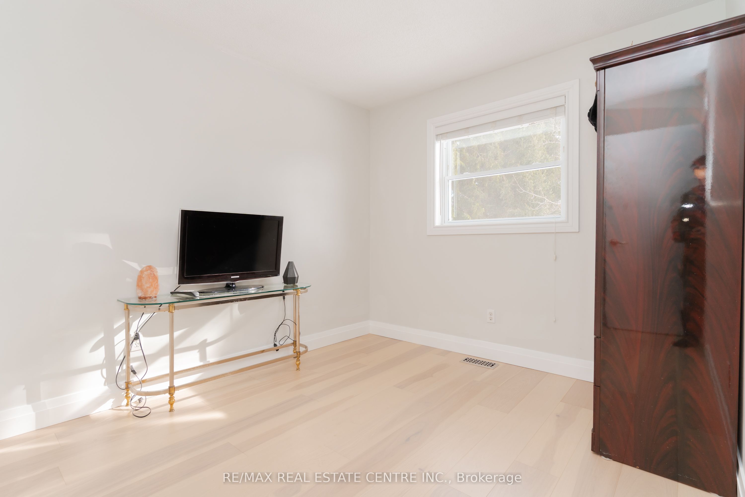 14 Russell Hill Road Property Photo 24