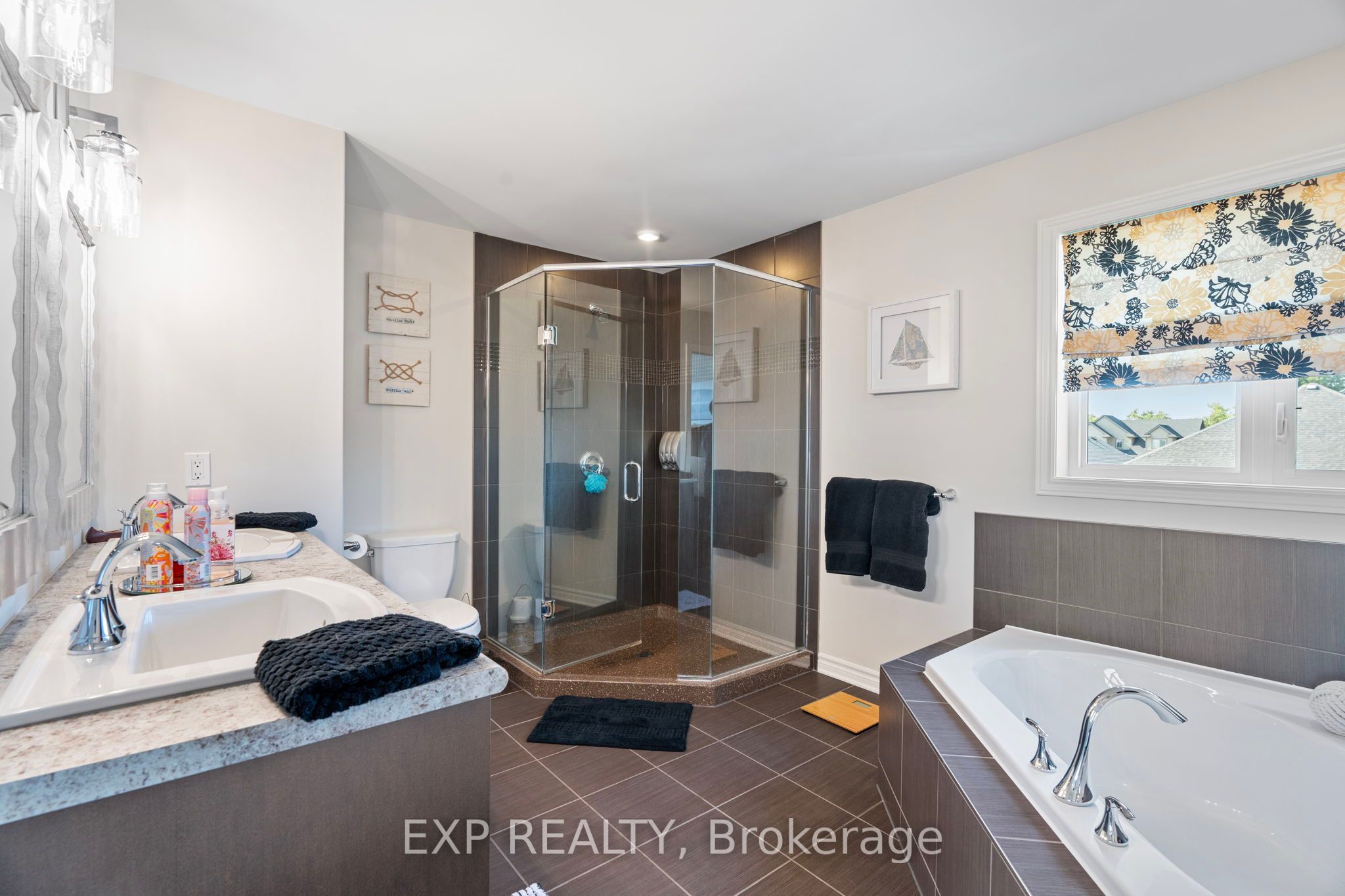 170 Watson Street Property Photo 26