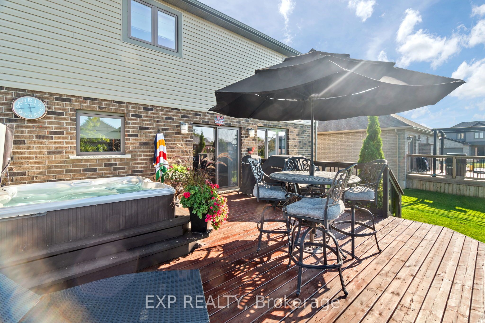 170 Watson Street Property Photo 30