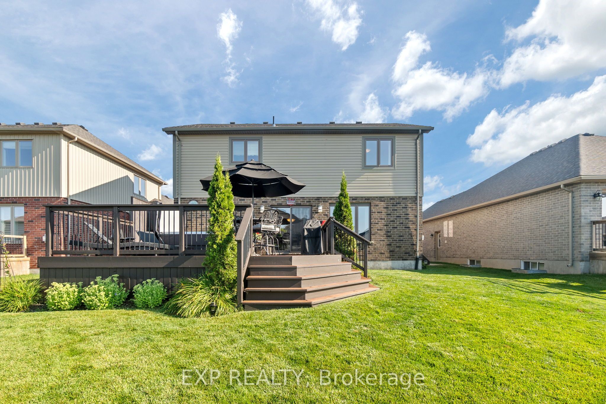 170 Watson Street Property Photo 34