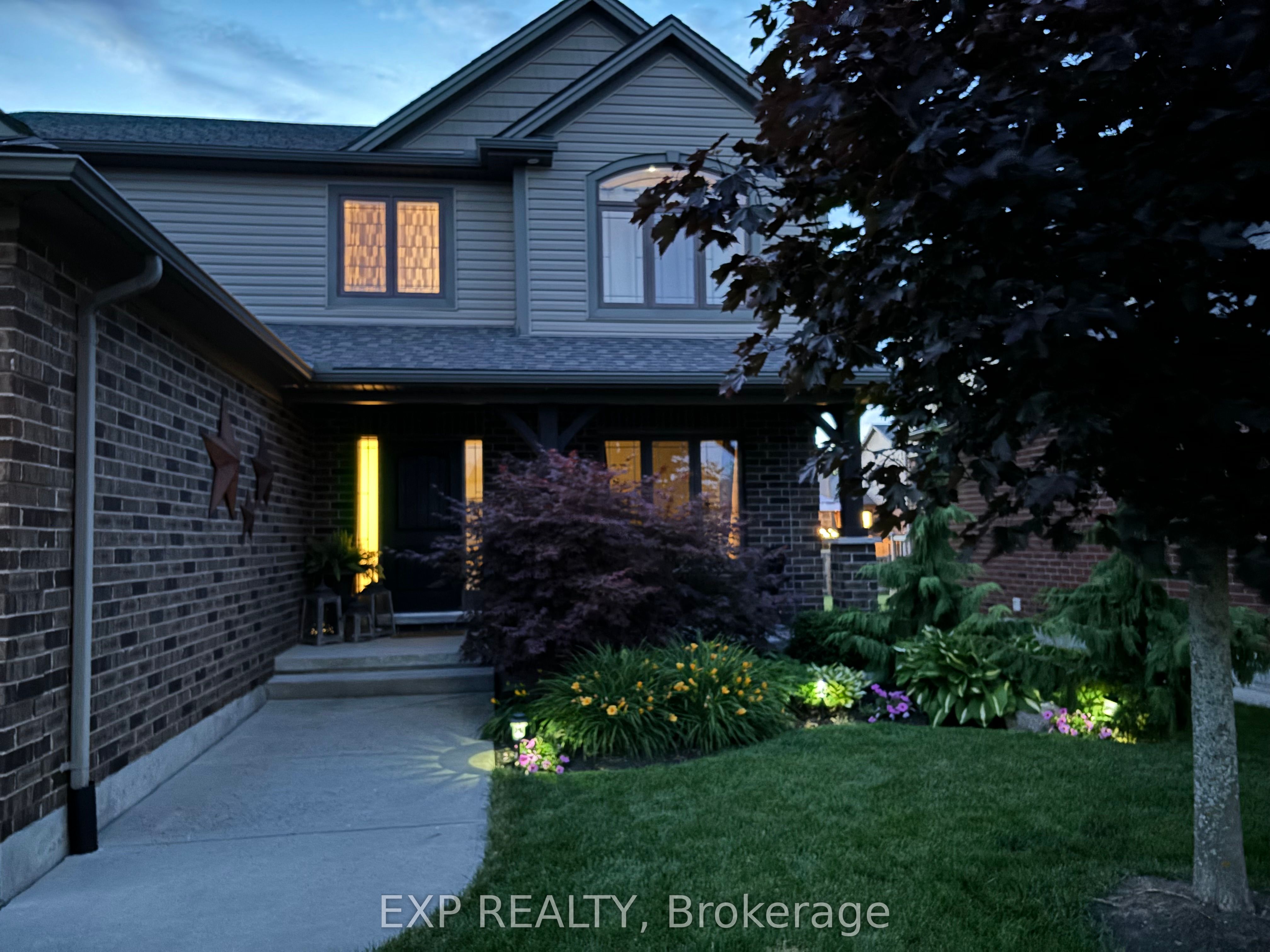 170 Watson Street Property Photo 36
