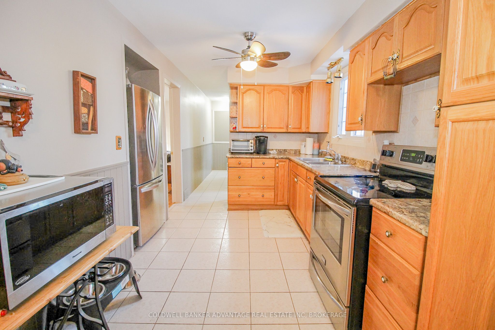 7060 Garner Road Property Photo 12